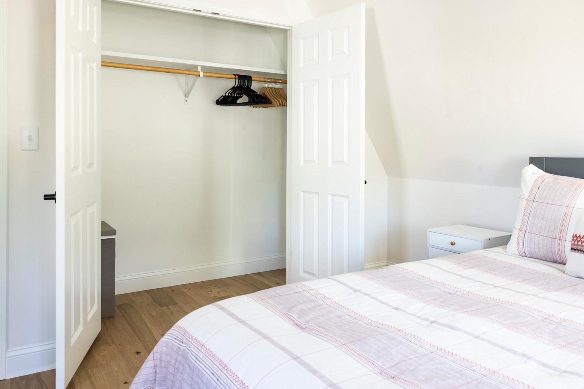 Bright 4Br Beach House, Pine Point Perfection Scarborough Exteriör bild